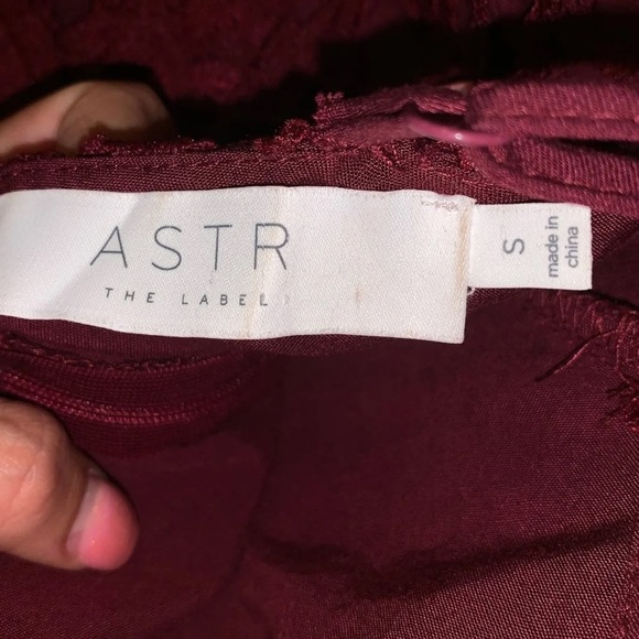 ASTR lace midi! Maroon - Picture 2 of 4